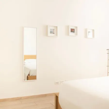 Appartamento Moderno E Luminoso Rome Exterior photo